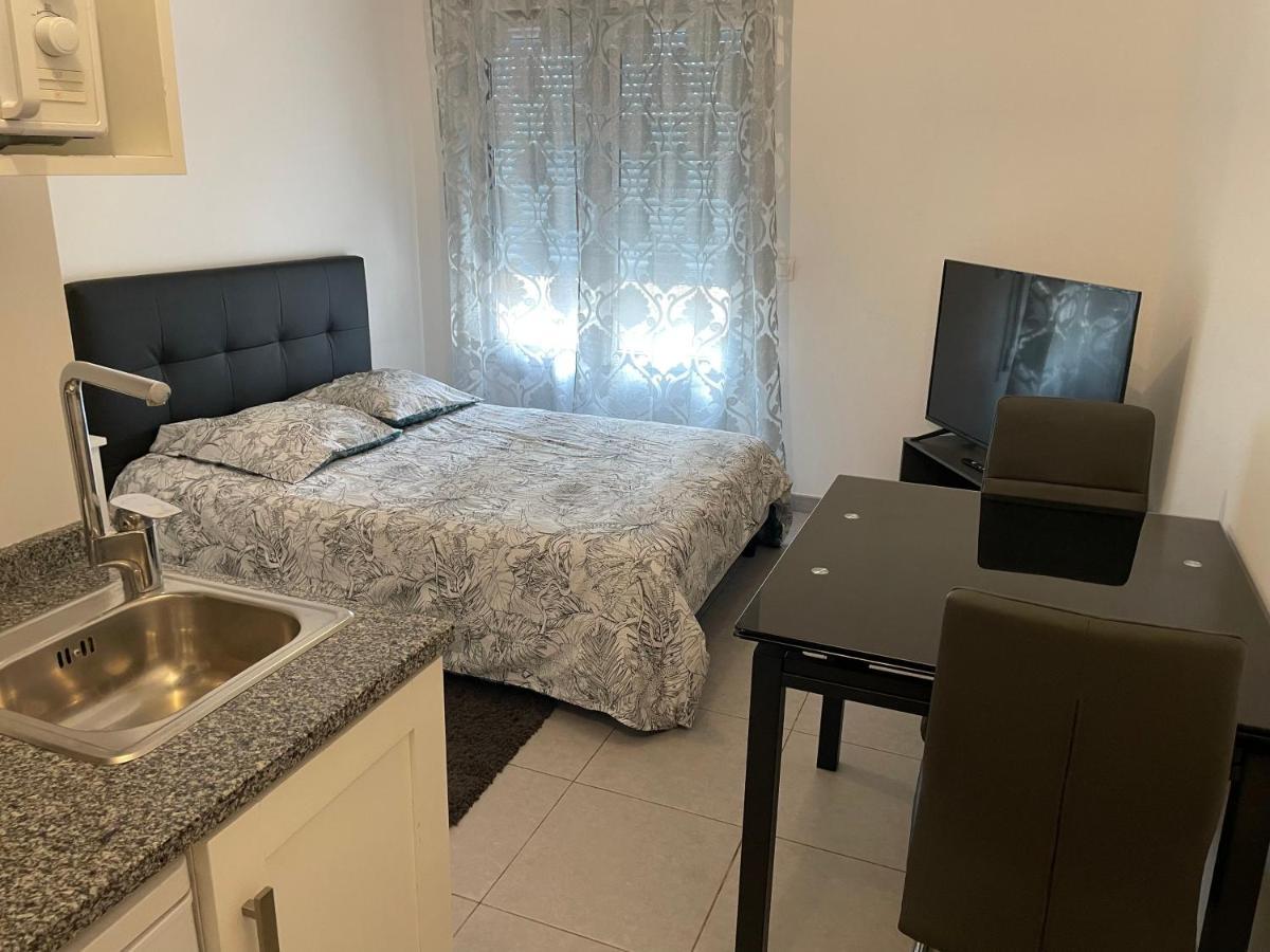 Studio 005 Mantes-la-Jolie Εξωτερικό φωτογραφία